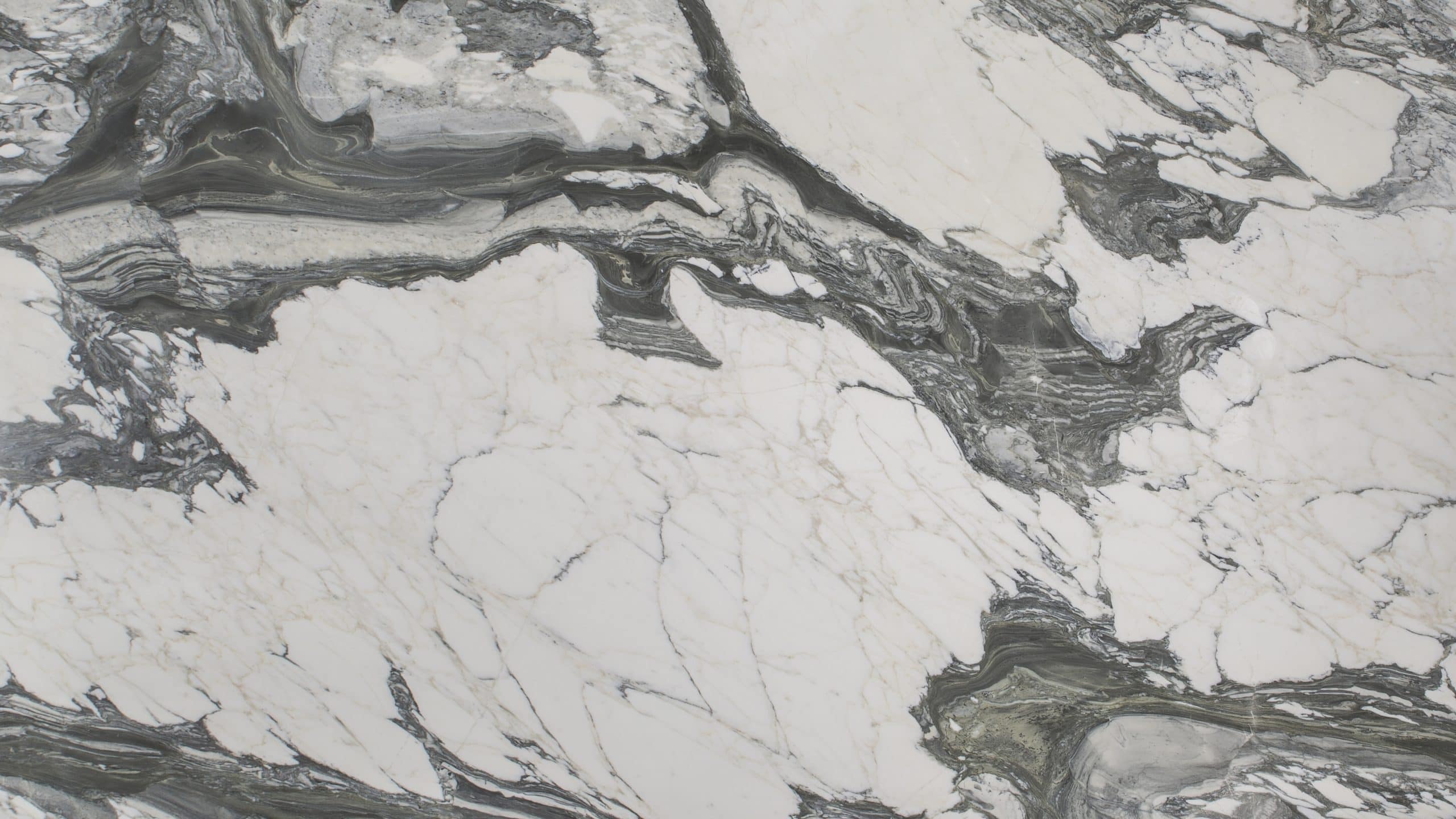 White and gray marble texture with natural patterns.