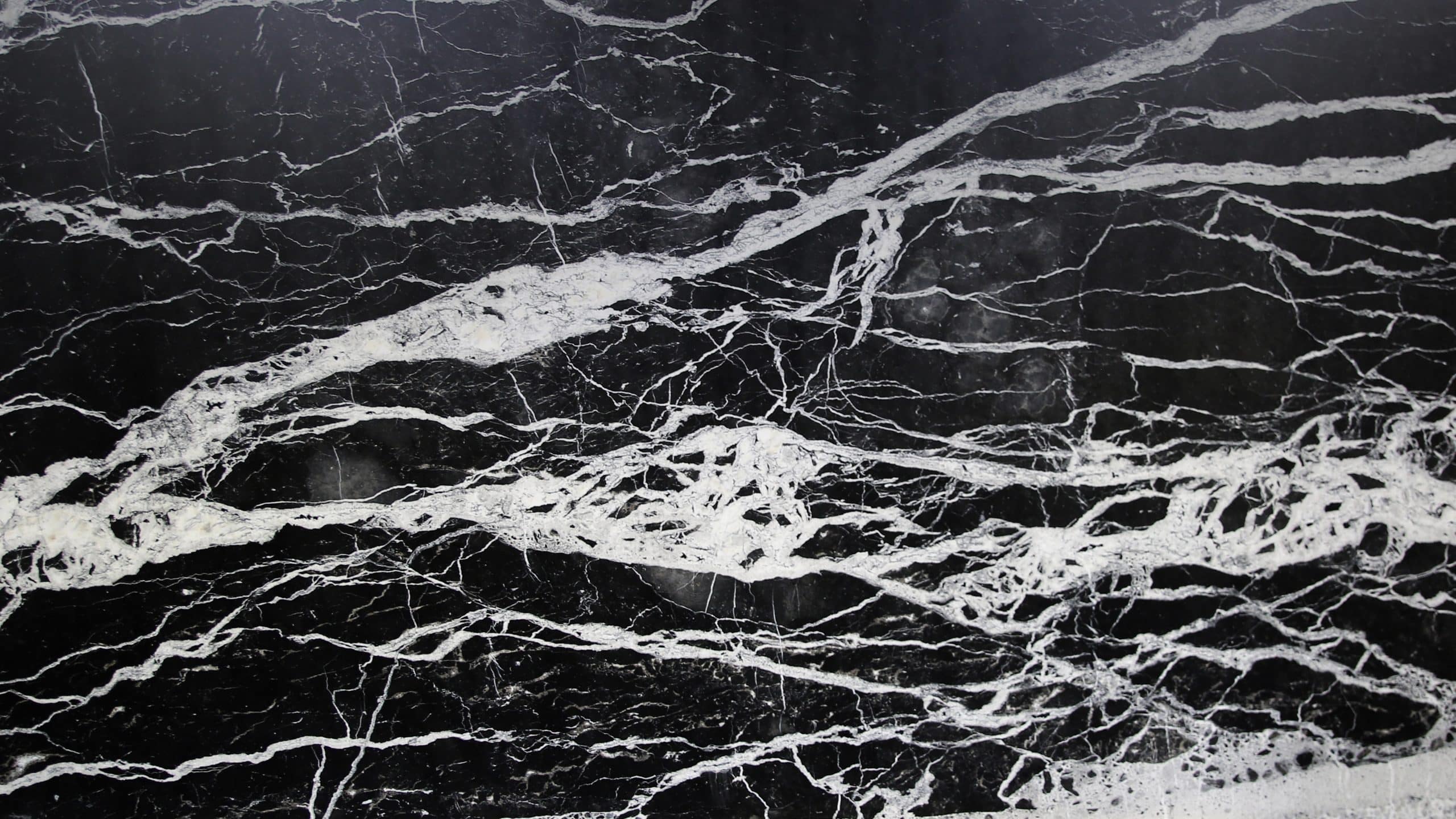 NERO MARQUINA AZEROCARE