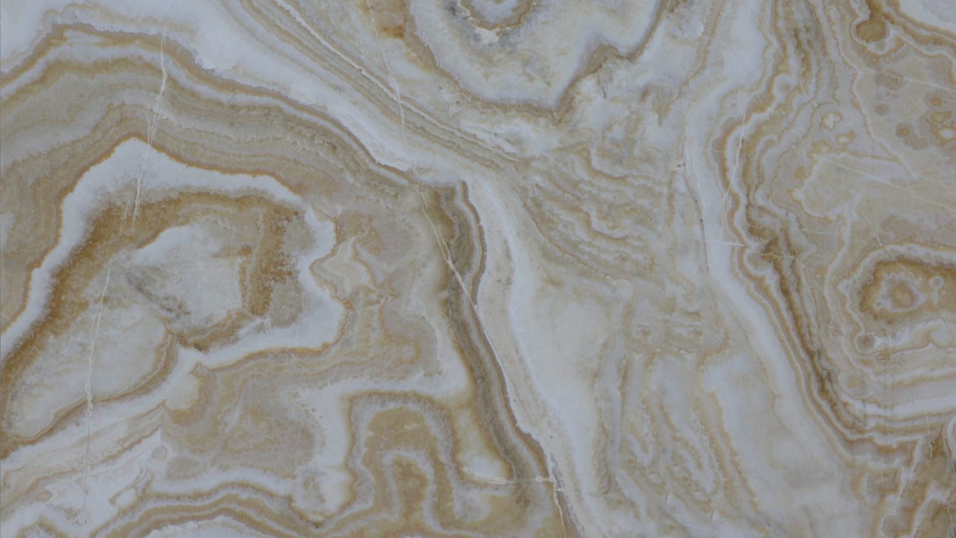 Polished 2 CM