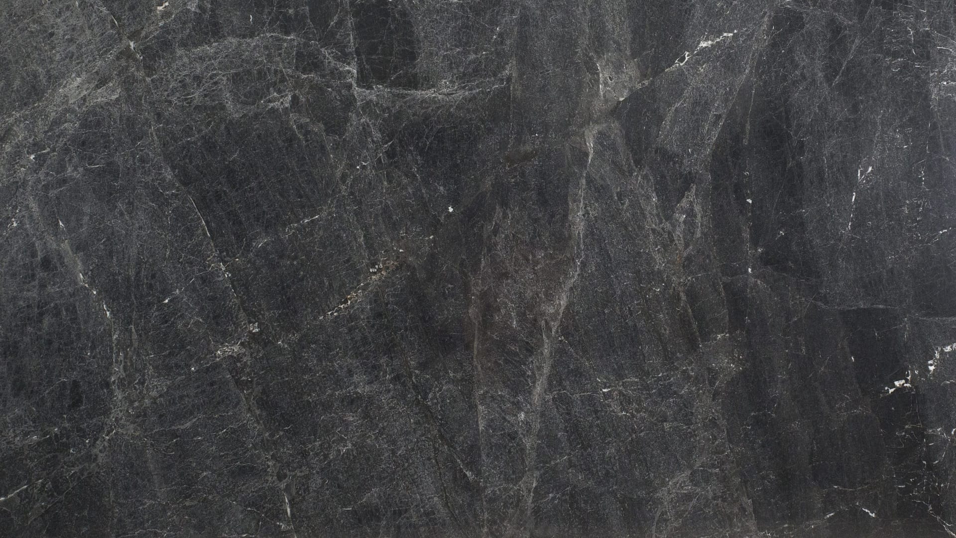 Polished 2 CM