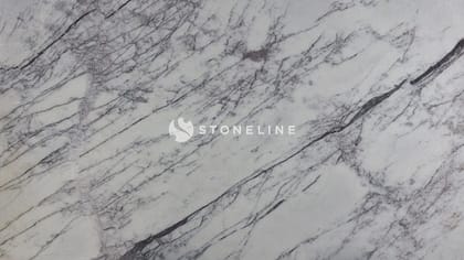 White marble texture with gray veins