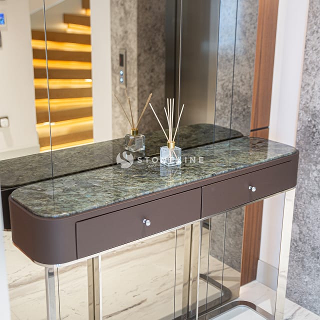 LABRADORITE LEMURIAN