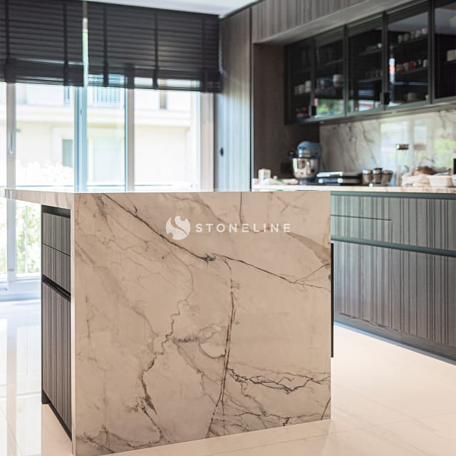 CALACATTA CRESTOLA BURGHINI